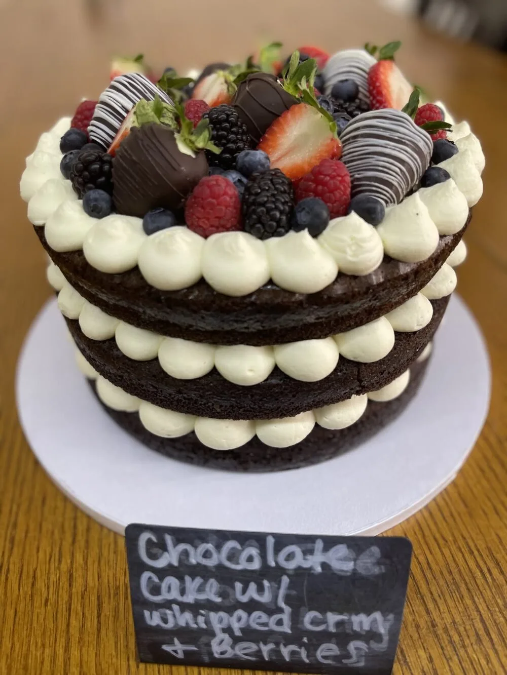 Custom cake by BeBop's